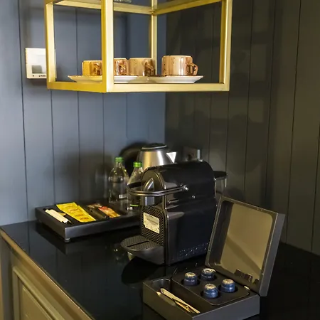 A11 Bosphorus * 伊斯坦布尔